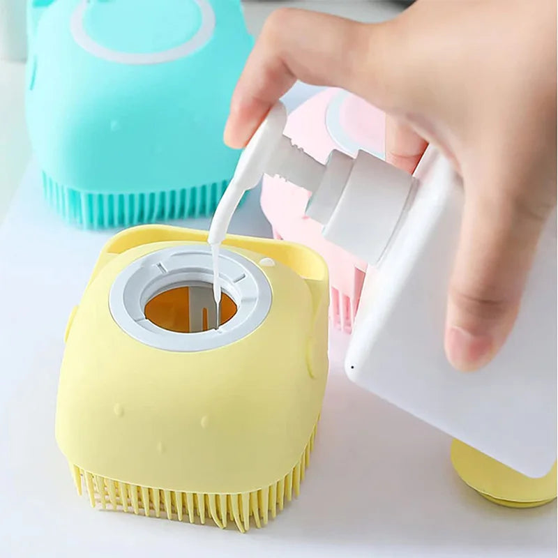 Pet Grooming Brush with Massage Function, Silicone Dog Cat Brush for Relaxing, Cute Smile Design Comfortable Care, 1pc